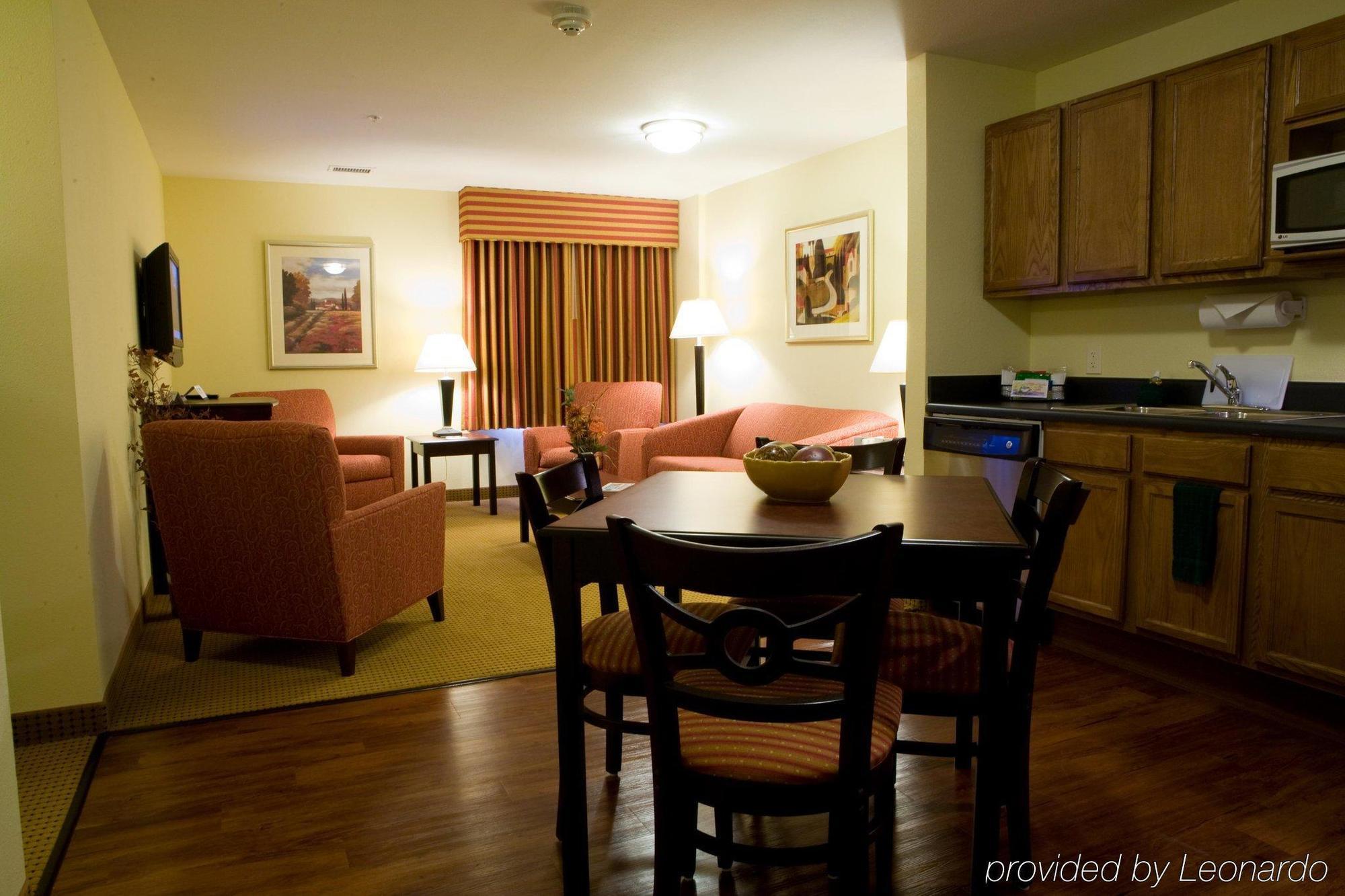 Intown Suites Extended Stay Columbus Ga 객실 사진